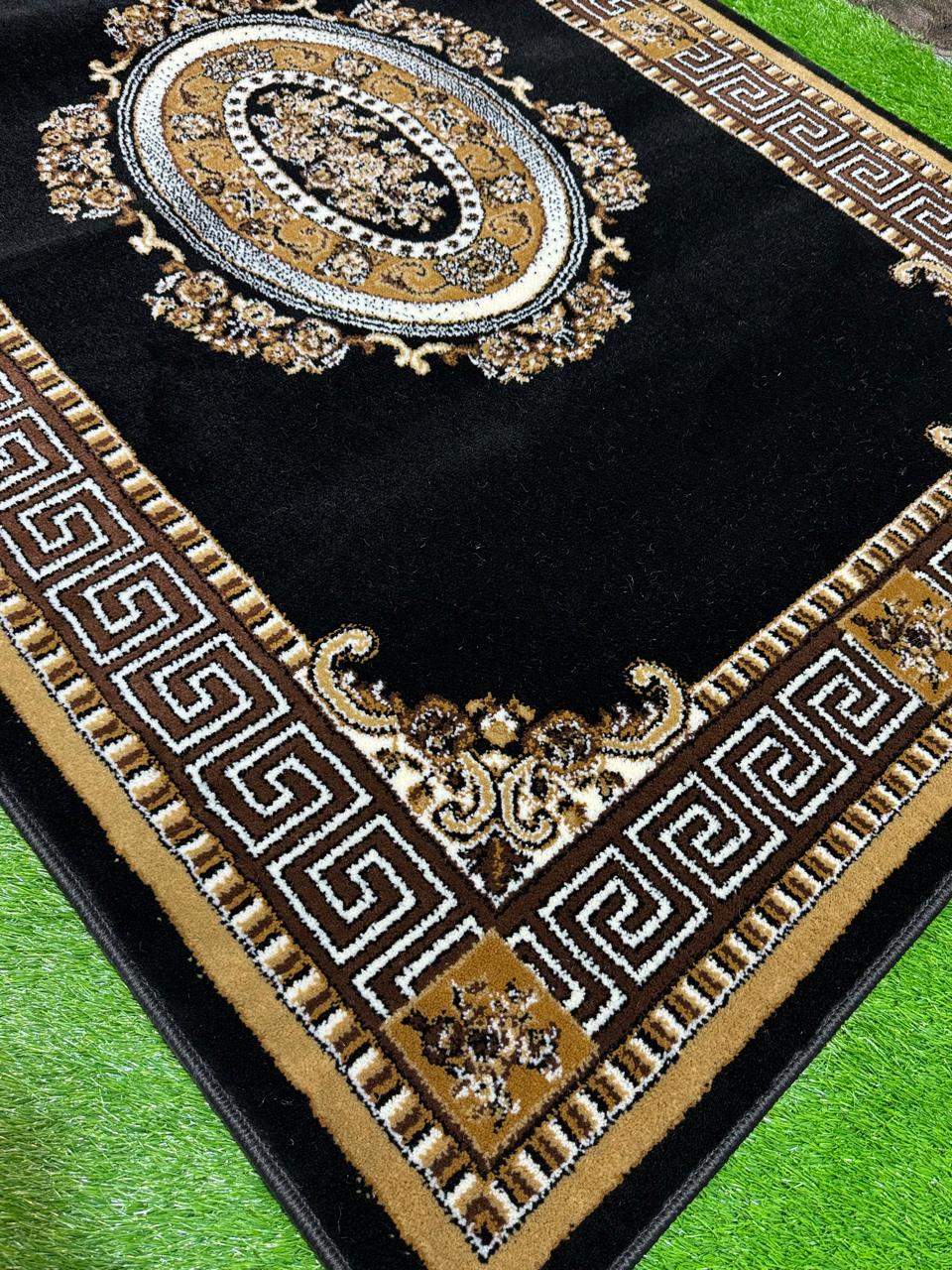 Traditional Black Persian-Style Rug | Size: 4ft width x 5.5ft length (120cm x 170cm) | Article #P46BLK-3